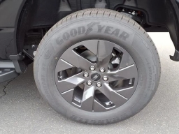 Ford F-150 Lightning LARIAT 4WD SuperCrew 5.5' Box 2025