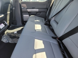 Ford F-150 Lightning LARIAT 4WD SuperCrew 5.5' Box 2025