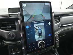 Ford F-150 Lightning Platinum 4WD SuperCrew 5.5' Box 2025