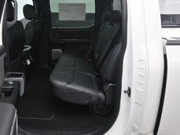 Ford F-150 Lightning Platinum 4WD SuperCrew 5.5' Box 2025