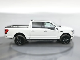 Ford F-150 Lightning Platinum 4WD SuperCrew 5.5' Box 2025
