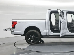 Ford F-150 Lightning Platinum 4WD SuperCrew 5.5' Box 2025