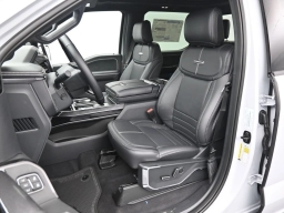 Ford F-150 Lightning Platinum 4WD SuperCrew 5.5' Box 2025