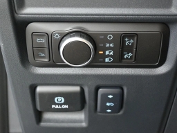 Ford F-150 Lightning Platinum 4WD SuperCrew 5.5' Box 2025