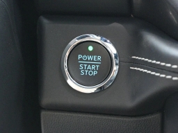 Ford F-150 Lightning Platinum 4WD SuperCrew 5.5' Box 2025