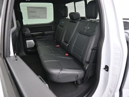 Ford F-150 Lightning Platinum 4WD SuperCrew 5.5' Box 2025