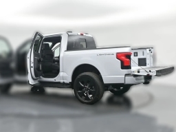 Ford F-150 Lightning Platinum 4WD SuperCrew 5.5' Box 2025