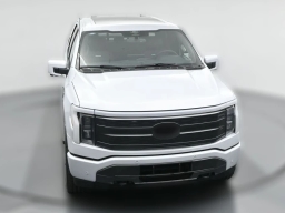 Ford F-150 Lightning Platinum 4WD SuperCrew 5.5' Box 2025