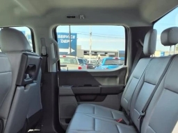 Ford Super Duty F-250 SRW XL 2WD Crew Cab 6.75' Box 2026