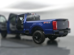 Ford Super Duty F-250 SRW XL 4WD Crew Cab 6.75' Box 2026