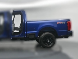 Ford Super Duty F-250 SRW XL 4WD Crew Cab 6.75' Box 2026