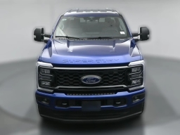 Ford Super Duty F-250 SRW XL 4WD Crew Cab 6.75' Box 2026