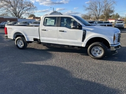 Ford Super Duty F-250 SRW XL 4WD Crew Cab 8' Box 2026