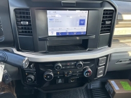 Ford Super Duty F-250 SRW XL 4WD Crew Cab 8' Box 2026