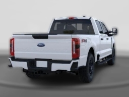 Ford Super Duty F-250 SRW XL 4WD Crew Cab 6.75' Box 2026