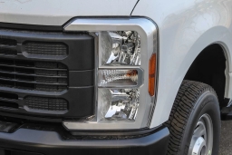 Ford Super Duty F-250 SRW XL 4WD Crew Cab 6.75' Box 2026