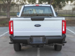 Ford Super Duty F-250 SRW XL 4WD Crew Cab 6.75' Box 2026