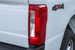 Ford Super Duty F-250 SRW XL 4WD Crew Cab 6.75' Box 2026
