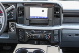 Ford Super Duty F-250 SRW XL 4WD Crew Cab 6.75' Box 2026