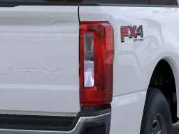 Ford Super Duty F-250 SRW XL 4WD Crew Cab 6.75' Box 2026