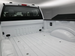 Ford Super Duty F-250 SRW XL 4WD Crew Cab 6.75' Box 2026