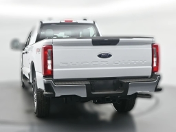 Ford Super Duty F-250 SRW XL 4WD Crew Cab 6.75' Box 2026