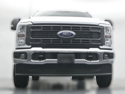 Ford Super Duty F-250 SRW XL 4WD Crew Cab 6.75' Box 2026