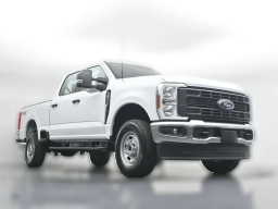 Ford Super Duty F-250 SRW XL 4WD Crew Cab 6.75' Box 2026