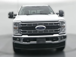 Ford Super Duty F-250 SRW XLT 4WD Crew Cab 6.75' Box 2026