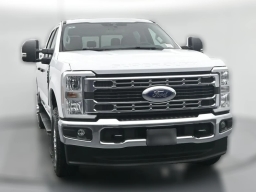 Ford Super Duty F-250 SRW XLT 4WD Crew Cab 6.75' Box 2026