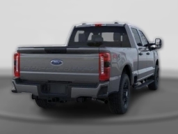 Ford Super Duty F-250 SRW XL 4WD Crew Cab 6.75' Box 2026
