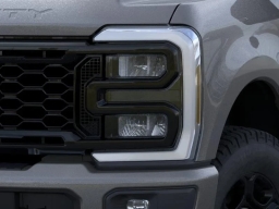 Ford Super Duty F-250 SRW XL 4WD Crew Cab 6.75' Box 2026