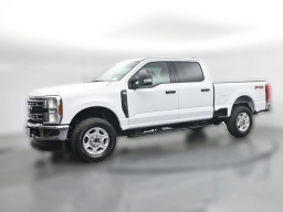 Ford Super Duty F-250 SRW XL 4WD Crew Cab 6.75' Box 2026