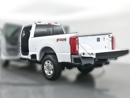 Ford Super Duty F-250 SRW XL 4WD Crew Cab 6.75' Box 2026