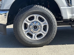 Ford Super Duty F-250 SRW XLT 4WD Crew Cab 6.75' Box 2026