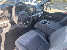 Ford Super Duty F-250 SRW XLT 4WD Crew Cab 6.75' Box 2026