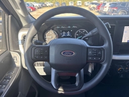 Ford Super Duty F-250 SRW XLT 4WD Crew Cab 6.75' Box 2026