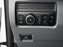 Ford Super Duty F-250 SRW XLT 4WD Crew Cab 6.75' Box 2026