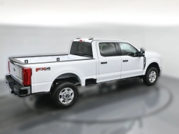 Ford Super Duty F-250 SRW XLT 4WD Crew Cab 6.75' Box 2026