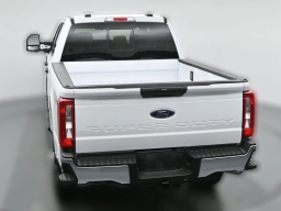 Ford Super Duty F-250 SRW XLT 4WD Crew Cab 6.75' Box 2026