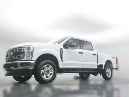 Ford Super Duty F-250 SRW XLT 4WD Crew Cab 6.75' Box 2026