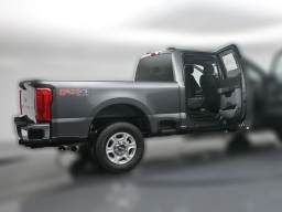 Ford Super Duty F-250 SRW XLT 4WD Crew Cab 6.75' Box 2026