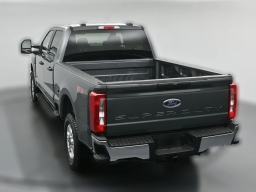 Ford Super Duty F-250 SRW XLT 4WD Crew Cab 6.75' Box 2026