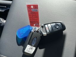 Ford Super Duty F-250 SRW LARIAT 4WD Crew Cab 6.75' Box 2026