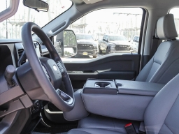 Ford Super Duty F-250 SRW XL 4WD Crew Cab 8' Box 2026