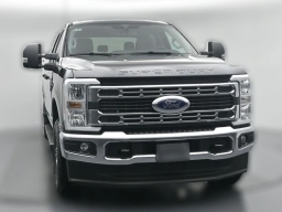 Ford Super Duty F-250 SRW XLT 4WD Crew Cab 6.75' Box 2026