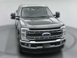 Ford Super Duty F-250 SRW XLT 4WD Crew Cab 6.75' Box 2026