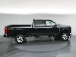 Ford Super Duty F-250 SRW XLT 4WD Crew Cab 6.75' Box 2026