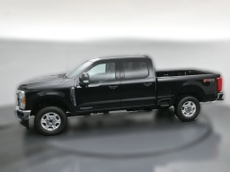 Ford Super Duty F-250 SRW XLT 4WD Crew Cab 6.75' Box 2026