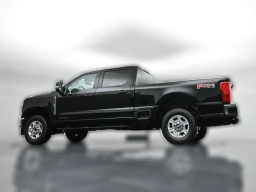 Ford Super Duty F-250 SRW XLT 4WD Crew Cab 6.75' Box 2026